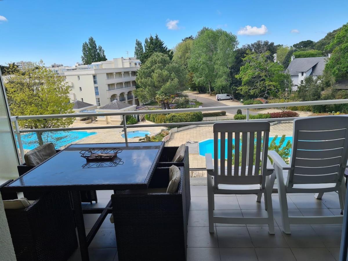 Superbe Appartement Avec Vue Panoramique Ла-Боль-Эскублак Экстерьер фото